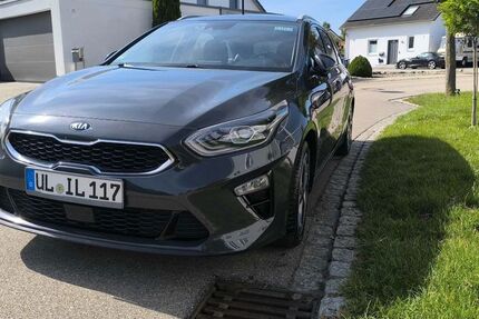 Kia ceed / Ceed 147.000 km 13.400 € Bernstadt 89182