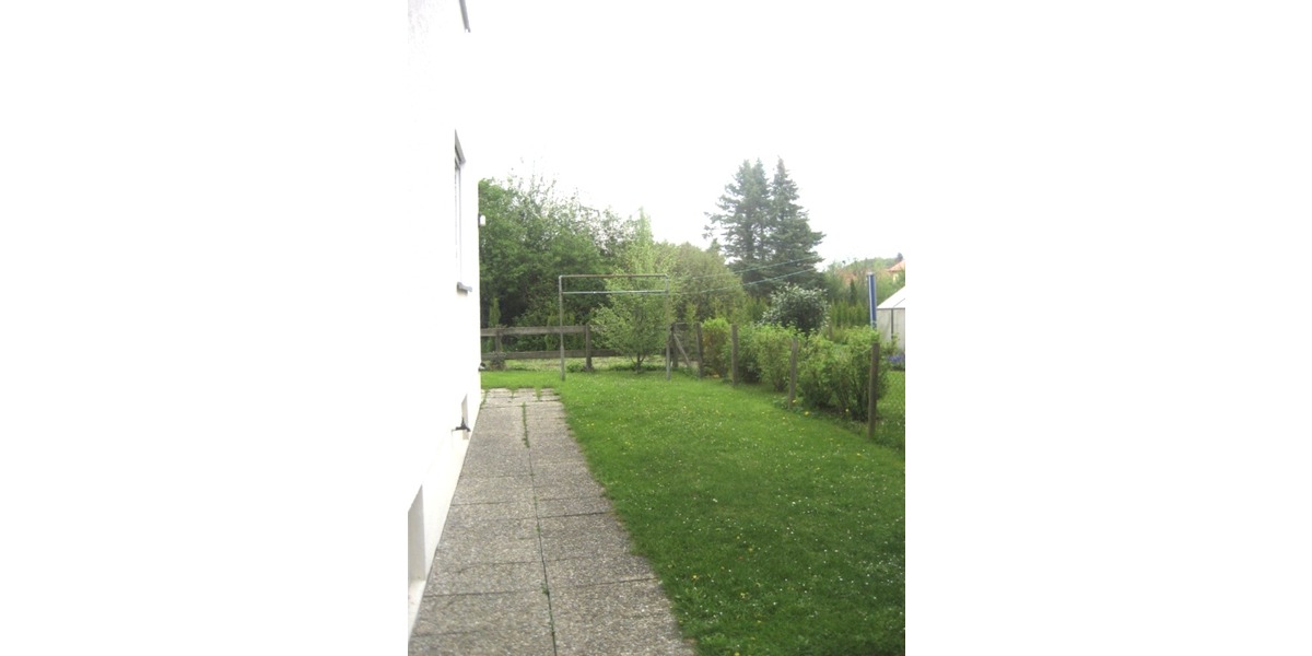 Charmante 4-Zimmer DG-Wohnung mit eigenem Garten+Garage+Stellplatz in TOP Lage! - Dachgeschoßwohnung Illertissen | Angebot:26647022