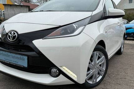 Toyota Aygo (X) 39.000 km 9.645 &euro; Ichenhausen 89335