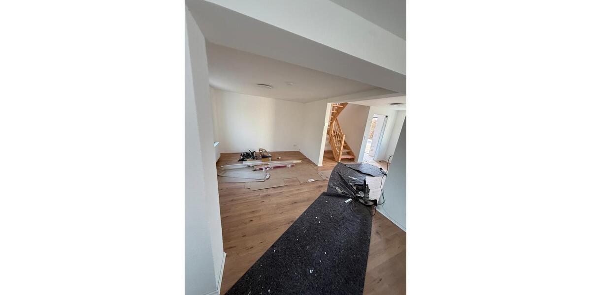 Doppelhaushälfte Ichenhausen - 3.5 Zimmer, 72 m&sup2;, 880&euro; | Angebot:26062483