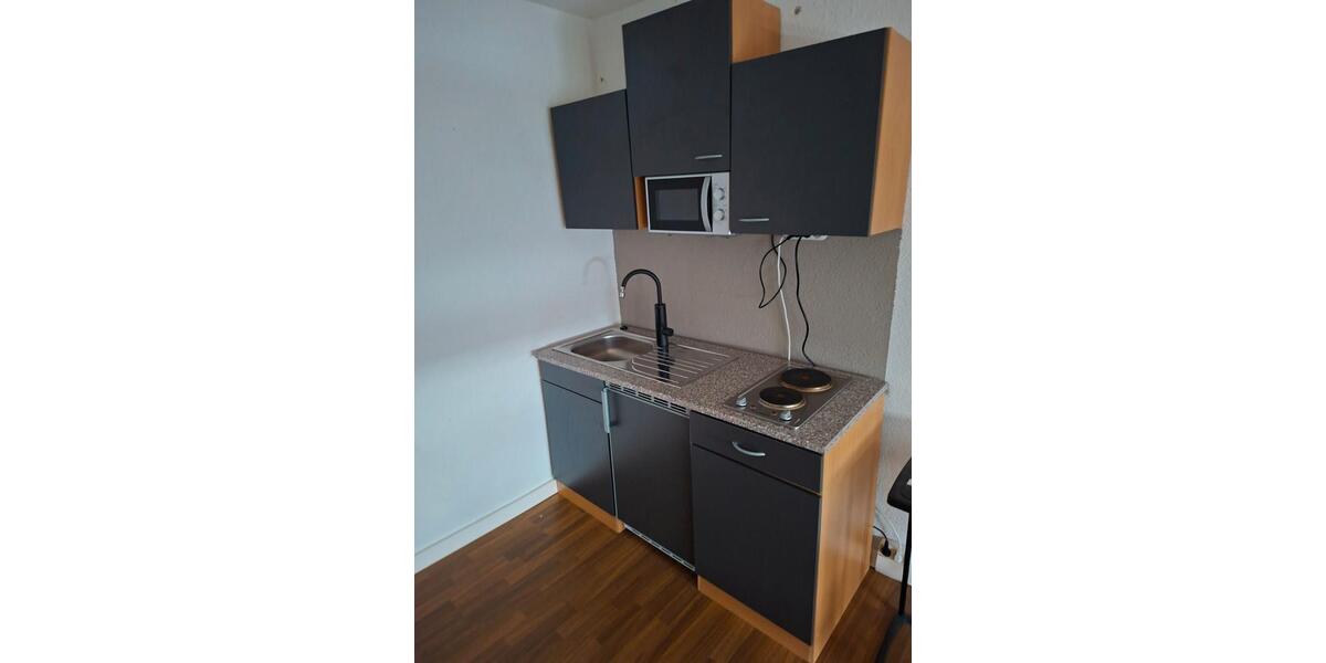 Erdgeschoßwohnung Rammingen - 1 Zimmer, 16 m&sup2;, 300&euro; | Angebot:26344903