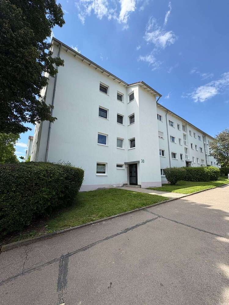 Wohnung zum Mieten in Ulm 556 € 57.55 m²