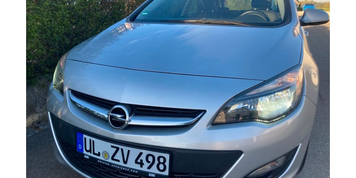 Opel Astra 124.000 km 7.899 &euro; Schalkstetten 73340