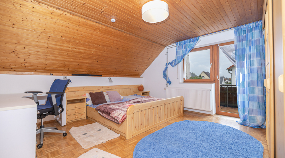 Wohnen auf zwei Etagen mit großzügigen Garten - Etagenwohnung Ulm / Gögglingen Gögglingen | Angebot:26489182