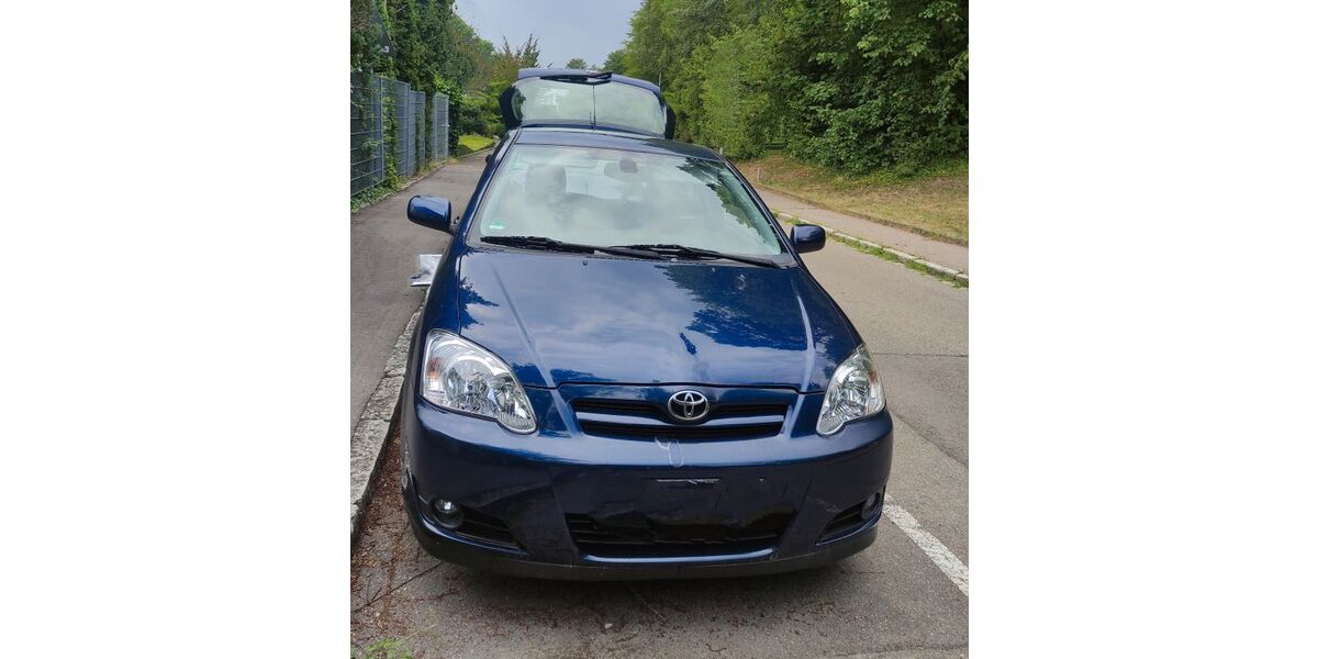 Toyota Corolla 175.666 km 2.400 &euro; Ulm 89075