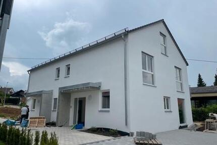 Doppelhaus Mietwohnung Monteurswohnung - möbliert 5 zimmer