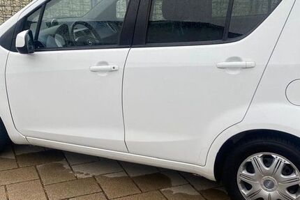 Opel Agila
