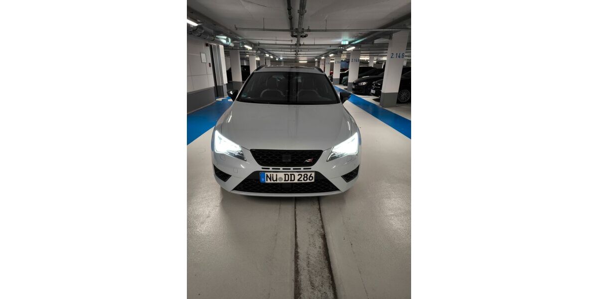 Seat Leon 80.000 km 20.500 &euro; Neu-Ulm 89231