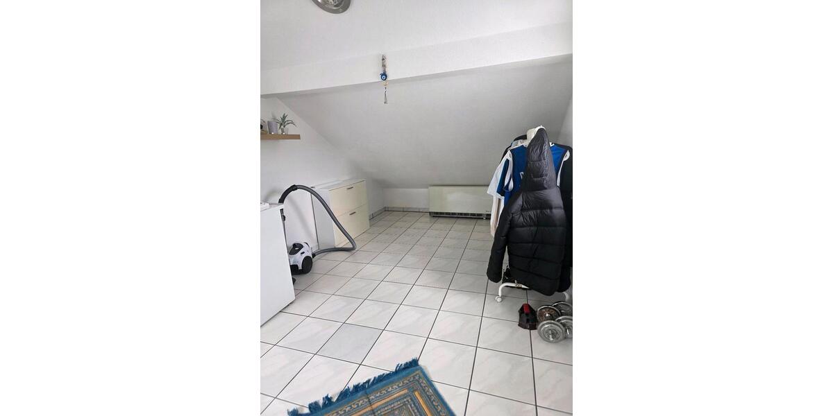 Dachgeschoßwohnung Vöhringen - 2 Zimmer, 45 m&sup2;, 129.000&euro; | Angebot:26693386