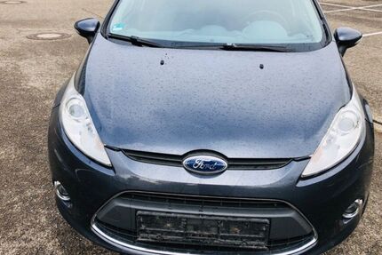 Ford Fiesta 239.000 km 2.150 € Neu-Ulm 89231