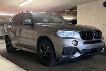 BMW X5 180.561 km 24.980 &euro; Ulm 89081
