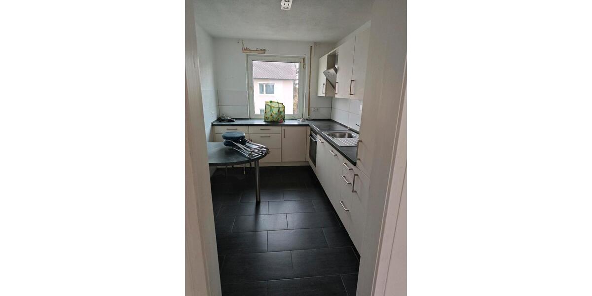 Hochparterre Ulm Donautal - 4.5 Zimmer, 136 m&sup2;, 1.500&euro; | Angebot:26670370