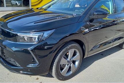 Opel Grandland (X) 15.300 km 22.490 &euro; Neu-Ulm 89231