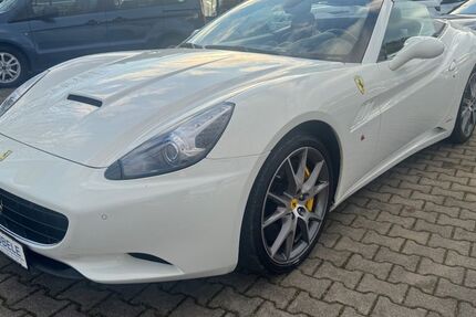 Ferrari California 56.400 km 101.700 &euro; Pfaffenhofen 89284