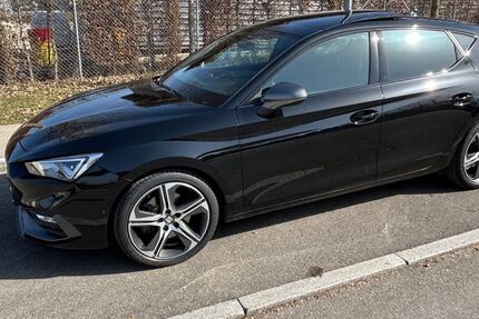 Seat Leon 35.000 km 25.400 &euro; Staig 89195