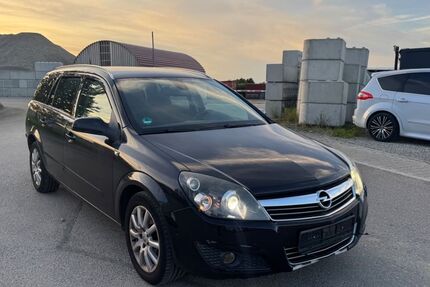 Opel Astra 215.700 km 999 € Illertissen 89257