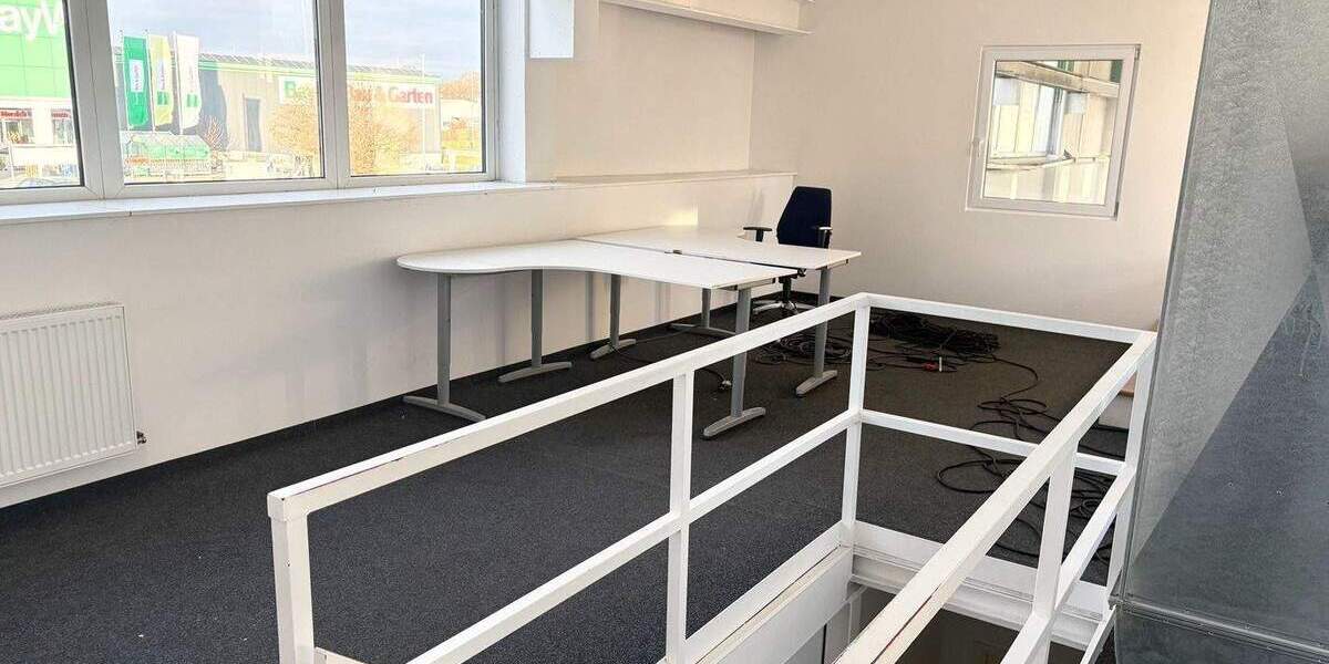 Wunschmietfläche gesucht ? 752 m² Hallen mit Büros Verwaltung zimmer