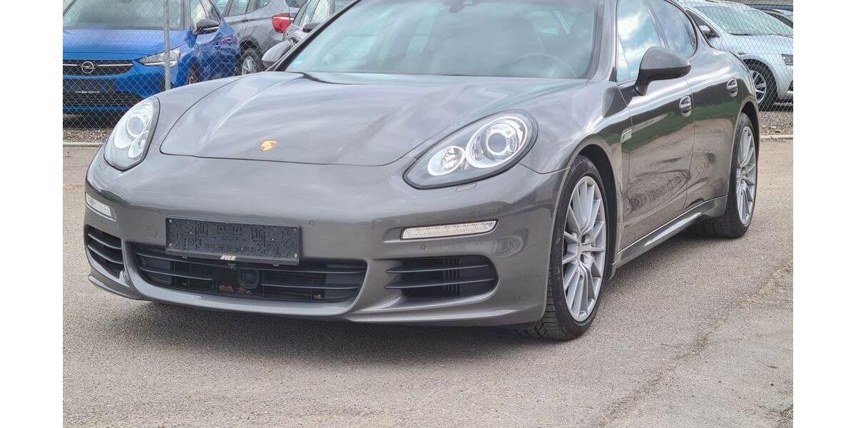 Porsche Panamera 82.252 km 38.900 &euro; Schemmerhofen 88433