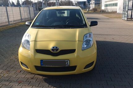 Toyota Yaris 131.000 km 1.750 &euro; Günzburg 89312