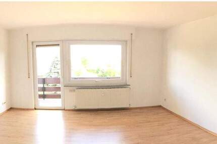 Ruhiges Wohnen im Dachgeschoss 3 zimmer