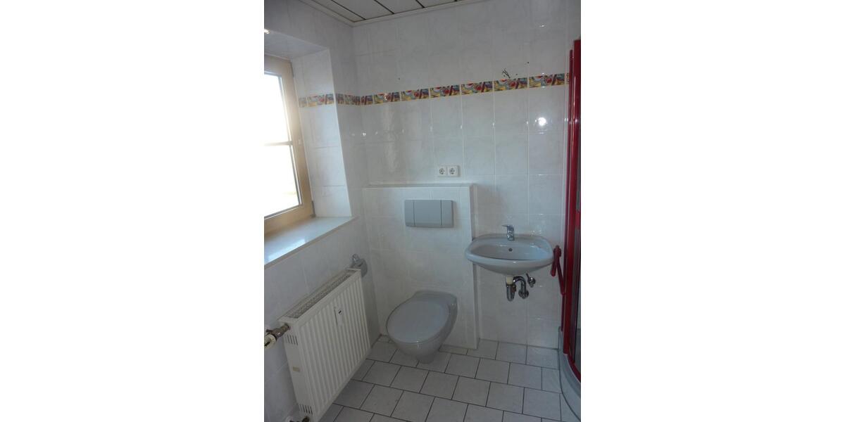 Erdgeschoßwohnung Unterroth - 5.5 Zimmer, 130 m&sup2;, 1.280&euro; | Angebot:26516710