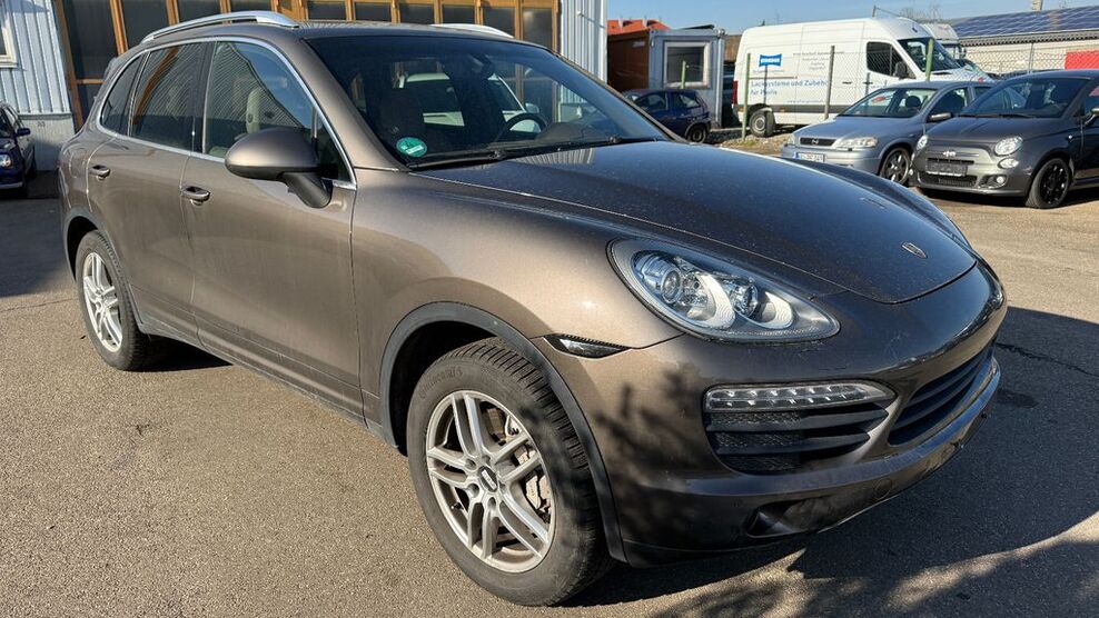 Porsche Cayenne 157.180 km 16.300 € Neu-Ulm 89231