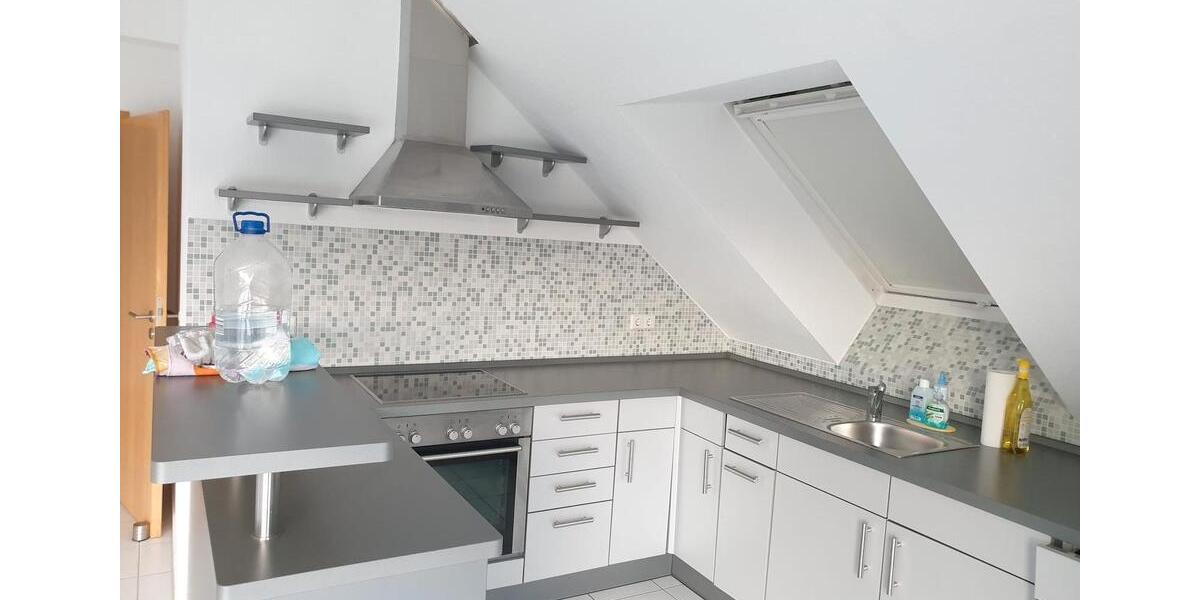 Dachgeschoßwohnung Neu-Ulm Burlafingen - 4 Zimmer, 97 m&sup2;, 1.300&euro; | Angebot:26674785