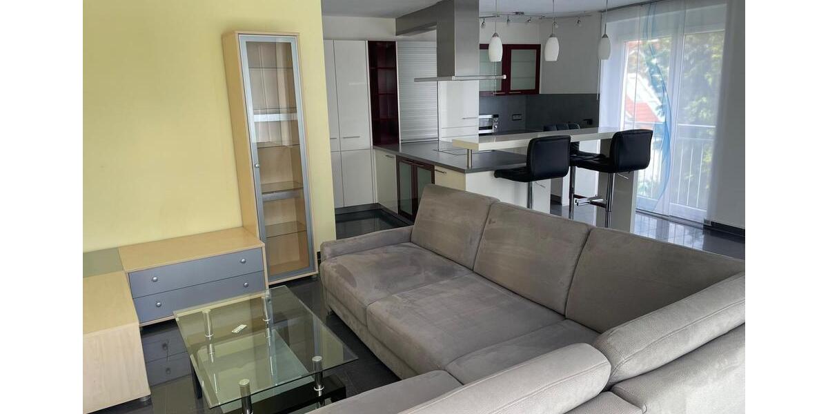 Etagenwohnung Neu-Ulm Ludwigsfeld - 3.5 Zimmer, 90 m&sup2;, 1.200&euro; | Angebot:26534444