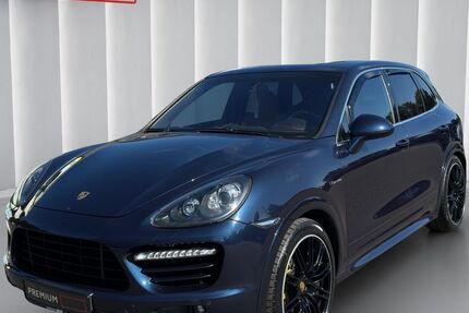 Porsche Cayenne 182.378 km 29.990 &euro; Laupheim 88471
