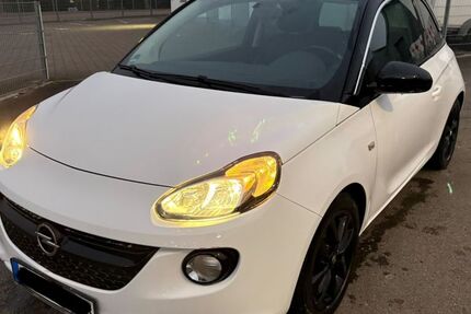 Opel Adam 79.800 km 8.300 &euro; Holzkirch 89183
