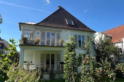 Attraktives Mehrfamilienhaus in ruhiger und erstklassiger Lage Ulms 1 zimmer