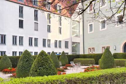 Wohnung Ulm - 4 Zimmer, 146 m&sup2;, 2.080&euro; | Angebot:26285693