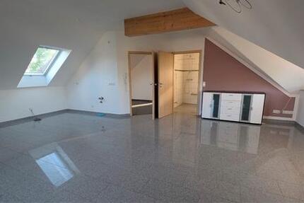 Wohnung Ulm Obertalfingen - 3 Zimmer, 100 m&sup2;, 1.200&euro; | Angebot:24476816