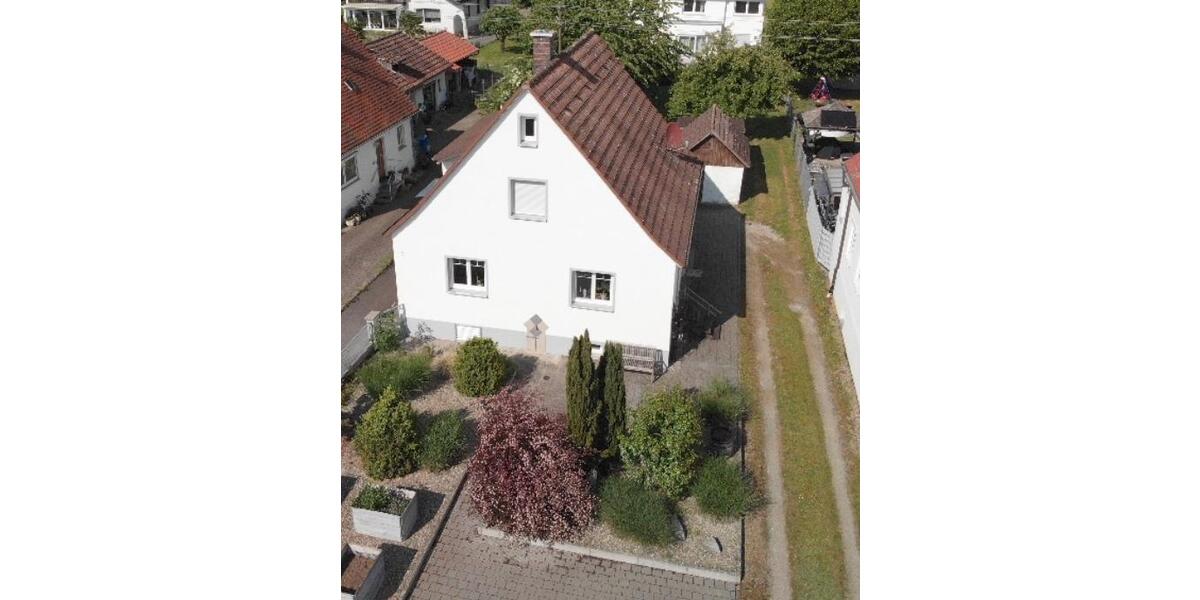 Einfamilienhaus Achstetten - 4.5 Zimmer, 100 m&sup2;, 1.350&euro; | Angebot:26146373