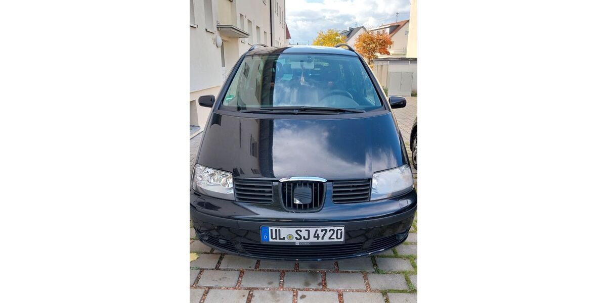 Seat Alhambra 244.000 km 2.000 € Langenau 89129