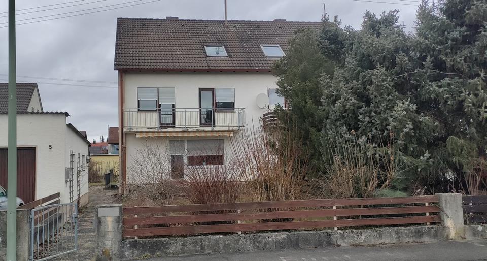 Doppelhaushälfte Vöhringen - 7 Zimmer, 138 m&sup2;, 297.000&euro; | Angebot:24436383