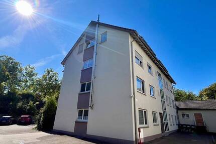 Lichtdurchflutete 3-Zimmer-Dachgeschosswohnung in ruhiger Lage von Blaubeuren 3 zimmer