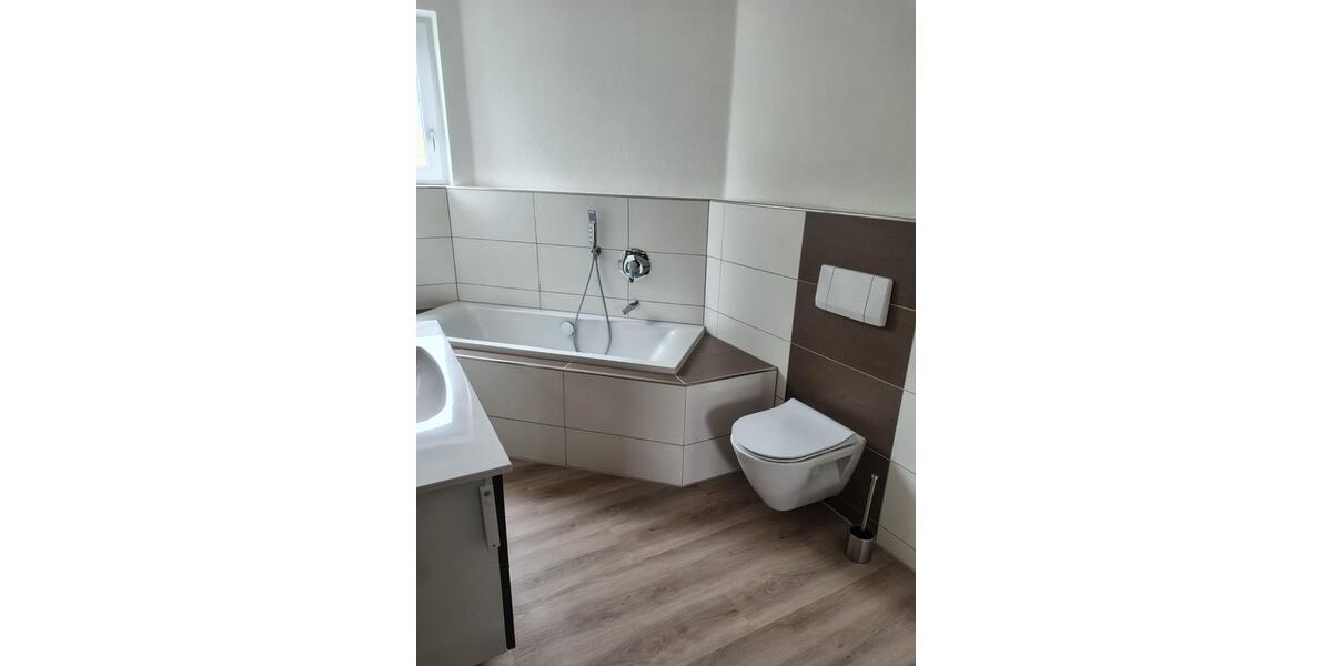 Etagenwohnung Laupheim - 3.5 Zimmer, 88 m&sup2;, 370.000&euro; | Angebot:25921108