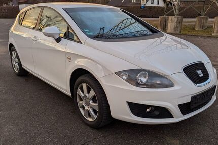 Seat Leon 156.000 km 2.490 &euro; Kötz 89359
