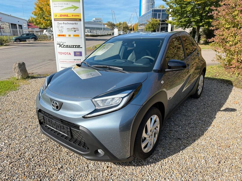 Toyota Aygo (X) 3.025 km 15.990 € Ehingen 89584