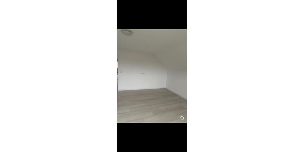 Dachgeschoßwohnung Ellzee - 3 Zimmer, 75 m&sup2;, 800&euro; | Angebot:25866727