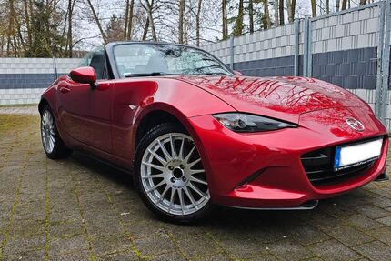 Mazda MX-5 166.500 km 14.890 &euro; Leipheim 89340