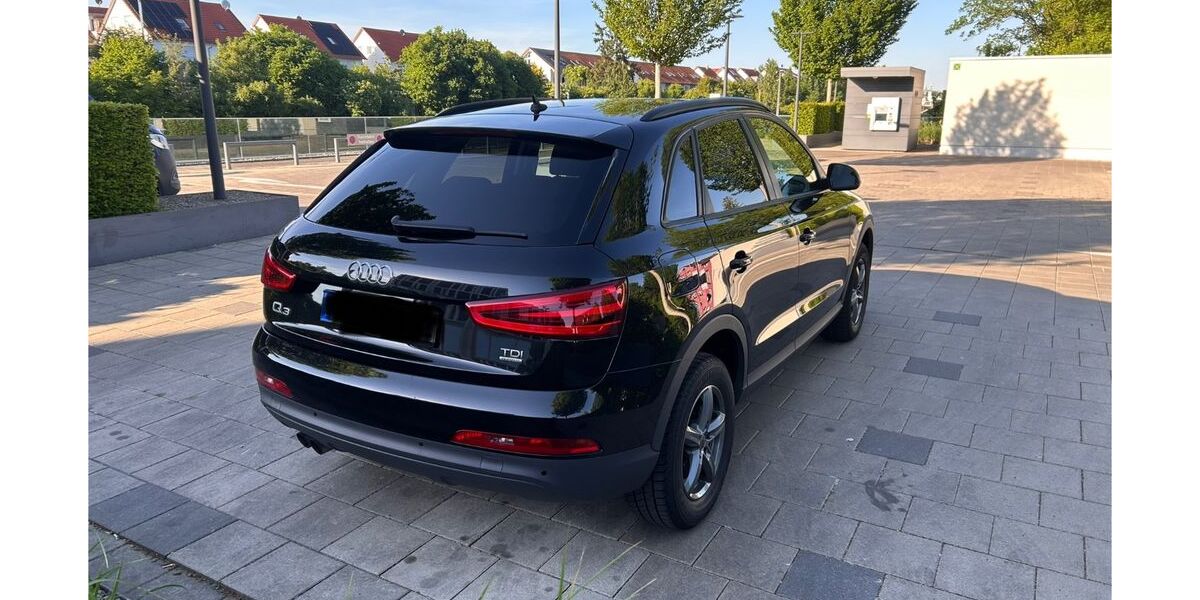 Audi Q3 108.000 km 15.000 &euro; Ehingen an der Donau 89584