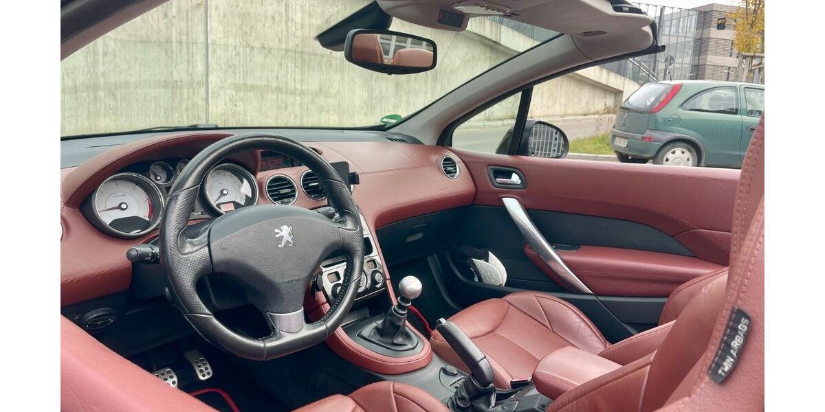 Peugeot 308 181.700 km 4.500 € Ulm 89073