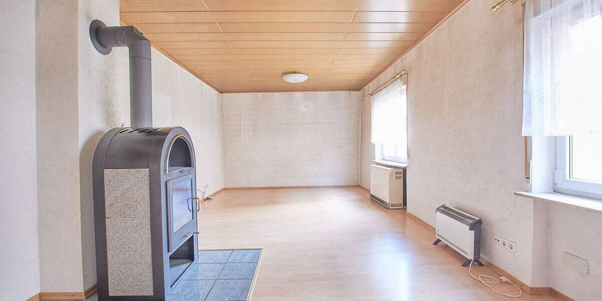 Mehrfamilienhaus, Wohnhaus Schelklingen - 4 Zimmer, 107 m&sup2;, 189.000&euro; | Angebot:23967243