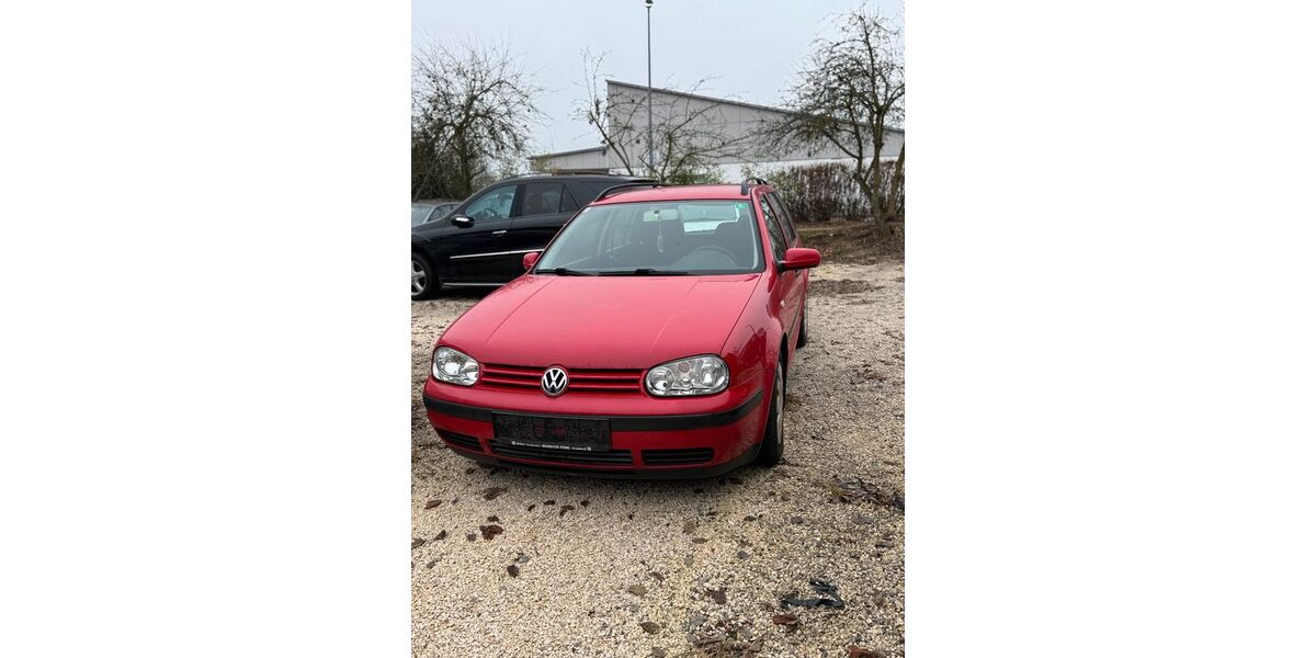 VW Golf 273.000 km 800 &euro; Oberdischingen 89160