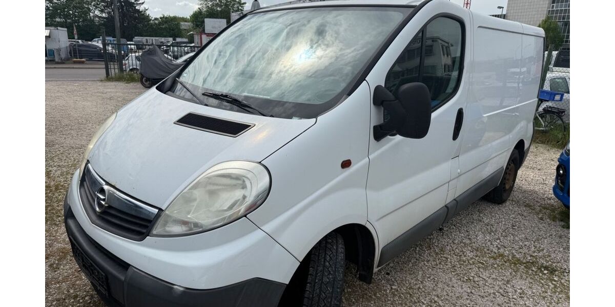 Opel Vivaro 336.000 km 2.490 &euro; Neu-Ulm 89231