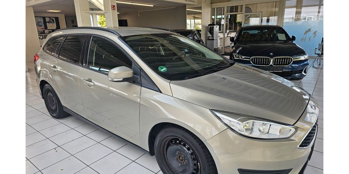 Ford Focus 200.000 km 2.490 &euro; Berghülen 89180
