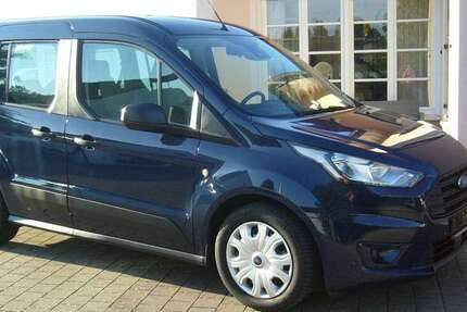 Ford Transit Connect 49.000 km 15.900 € Ichenhausen 89335