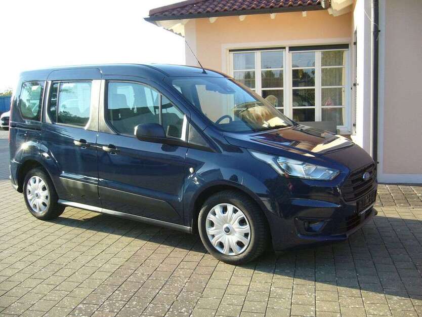 Ford Transit Connect 49.000 km 15.900 € Ichenhausen 89335
